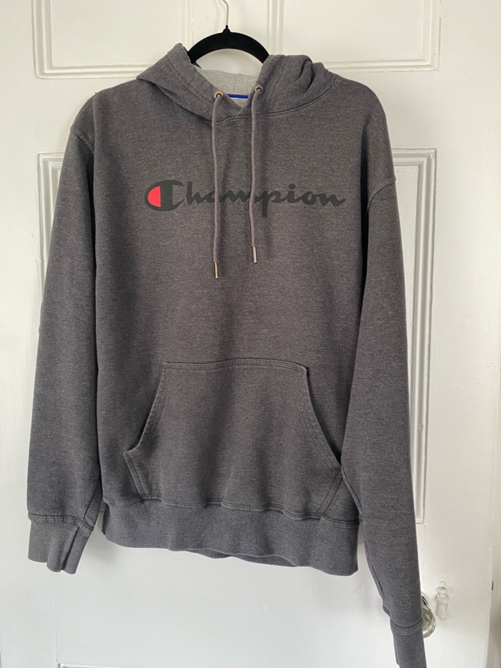 Champion men’s size medium gray sweatshirt